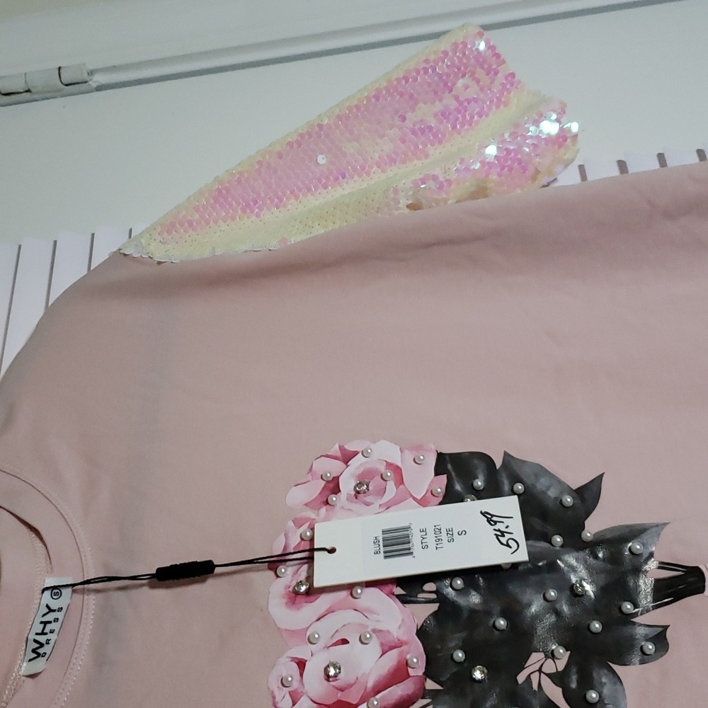 Why Dress Sequin Sleeve Screen Printed T-Shirt Pink- Small - Picture 5 of 15